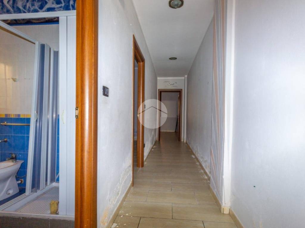 Box / garage a Villabate in Via Massimo D'Azeglio, 3 - Foto 5