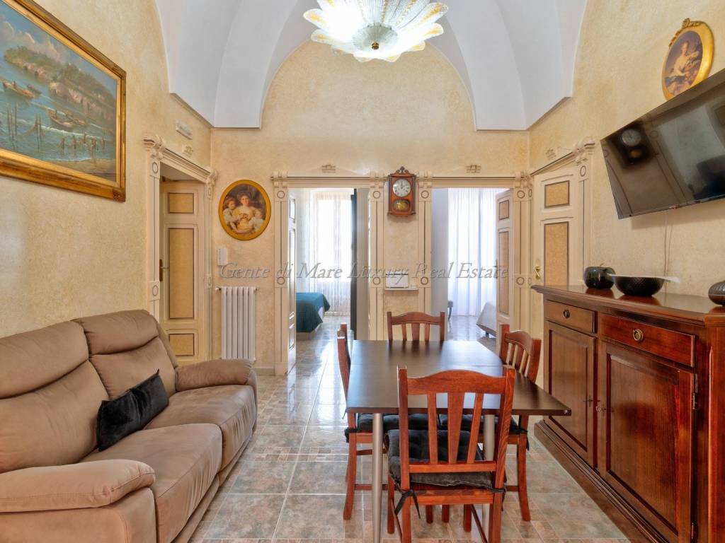 Casa indipendente a Ostuni in Piazzale Domenico Colucci - Foto 3