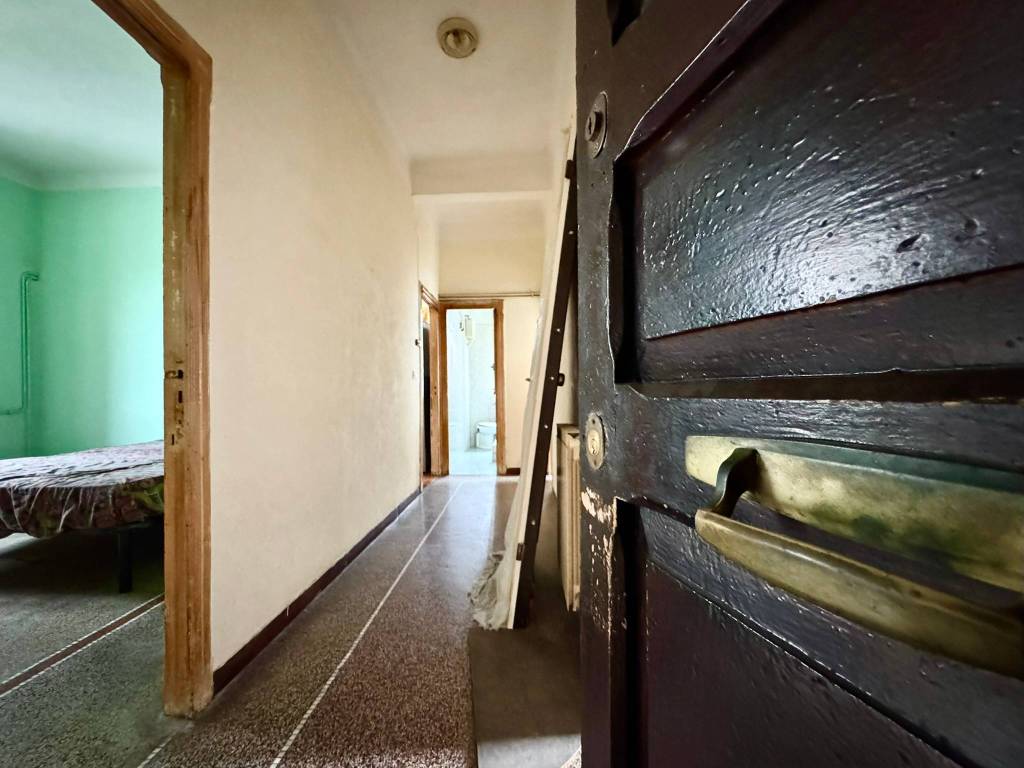 Appartamento a Varazze in Via Giancarlo Bagnasco, 11 - Foto 2
