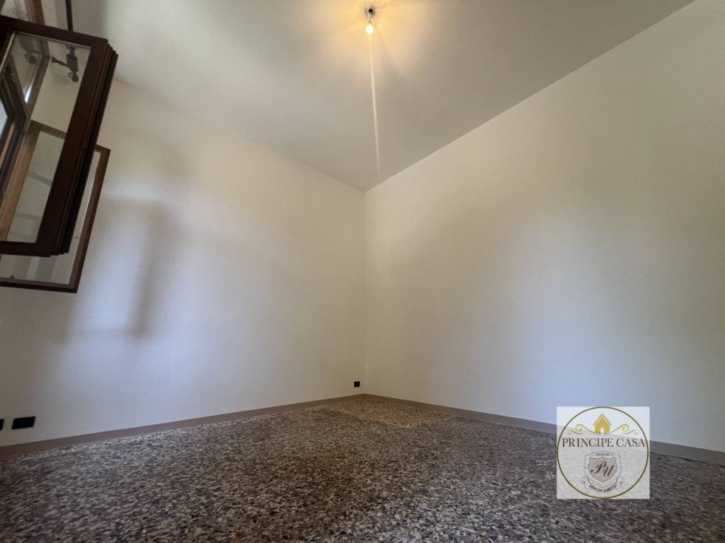 Appartamento a Este in Via Giuseppe Garibaldi - Foto 2