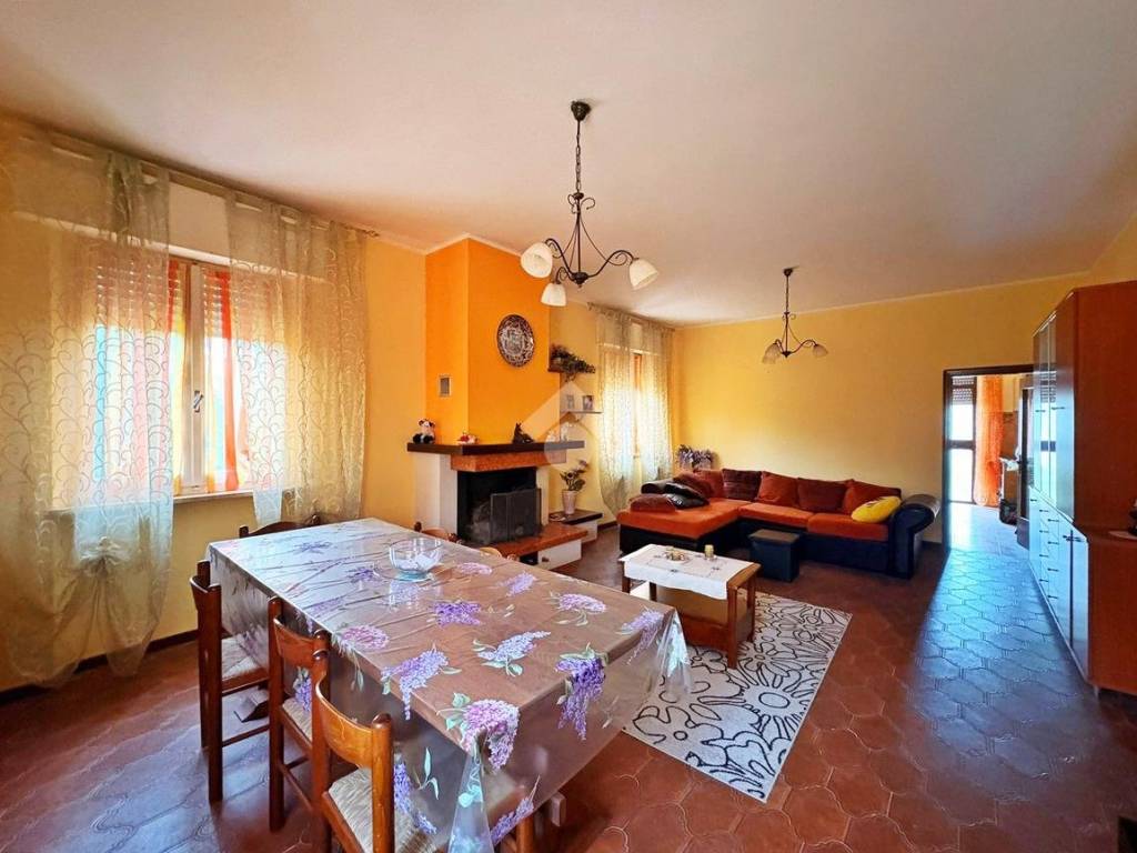 Casa indipendente a Nocera umbra in Via Flaminia Sud, 31 - Foto 5