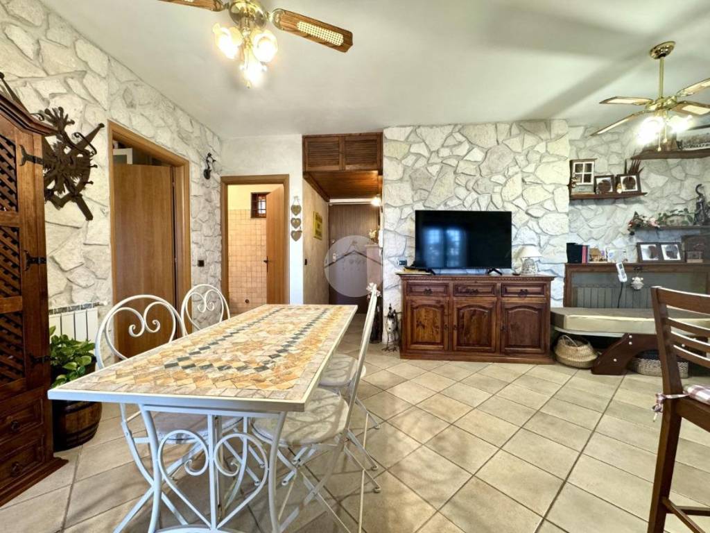 Appartamento a Monterotondo in Via Antonio Gramsci - Foto 4