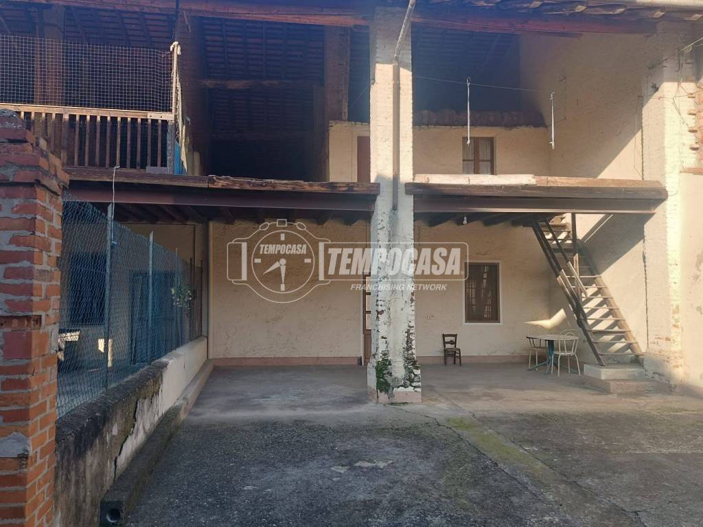 Casa indipendente a Travagliato in Via Lepre 7 - Foto 4