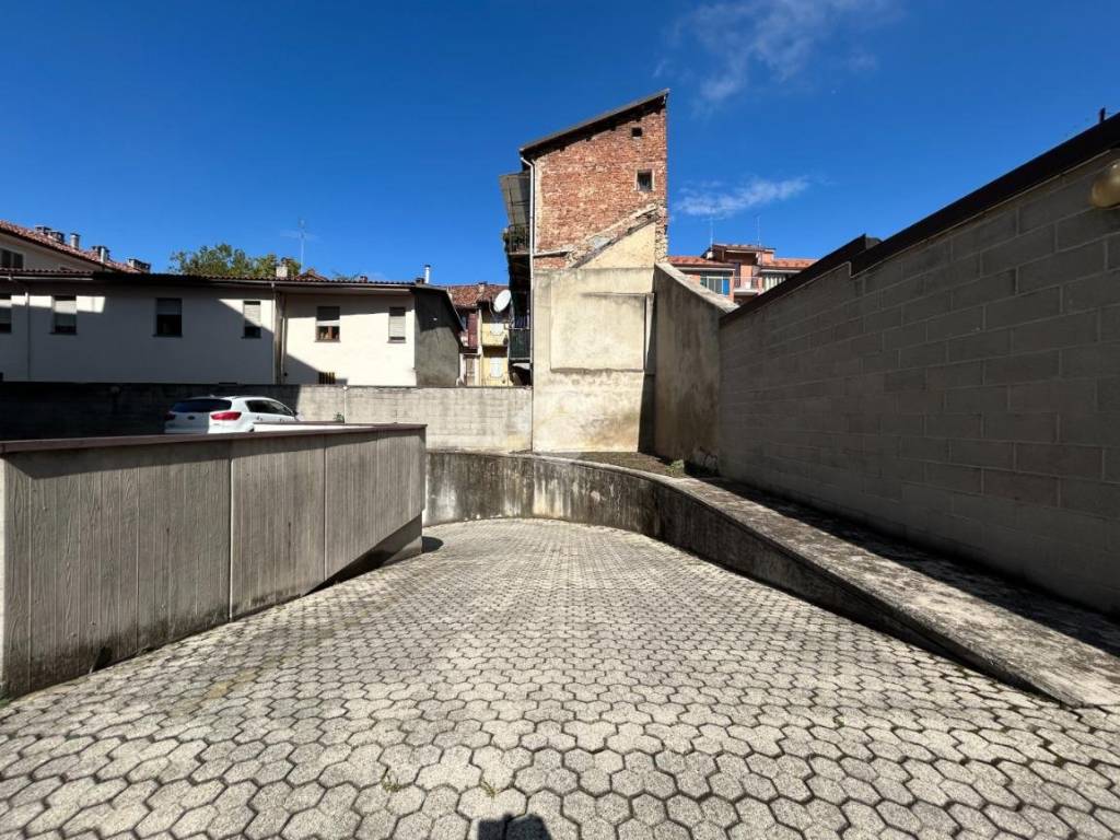 Box / garage a Asti in Via Roccavione, 12 - Foto 3