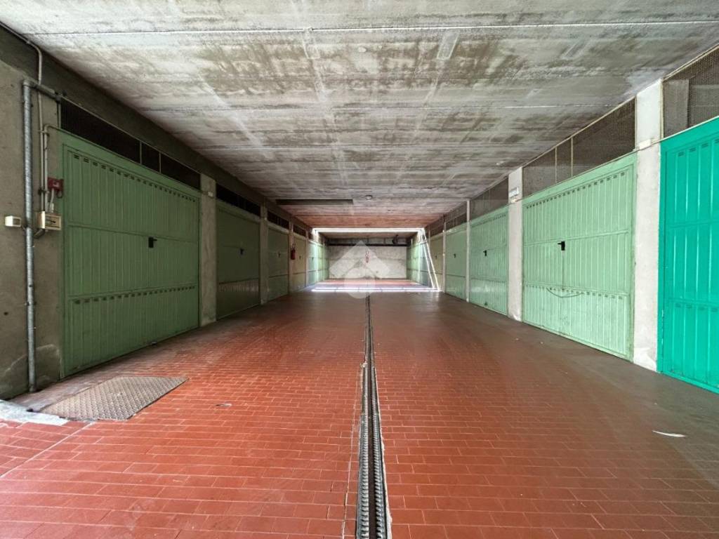 Box / garage a Asti in Via Roccavione, 12 - Foto 5