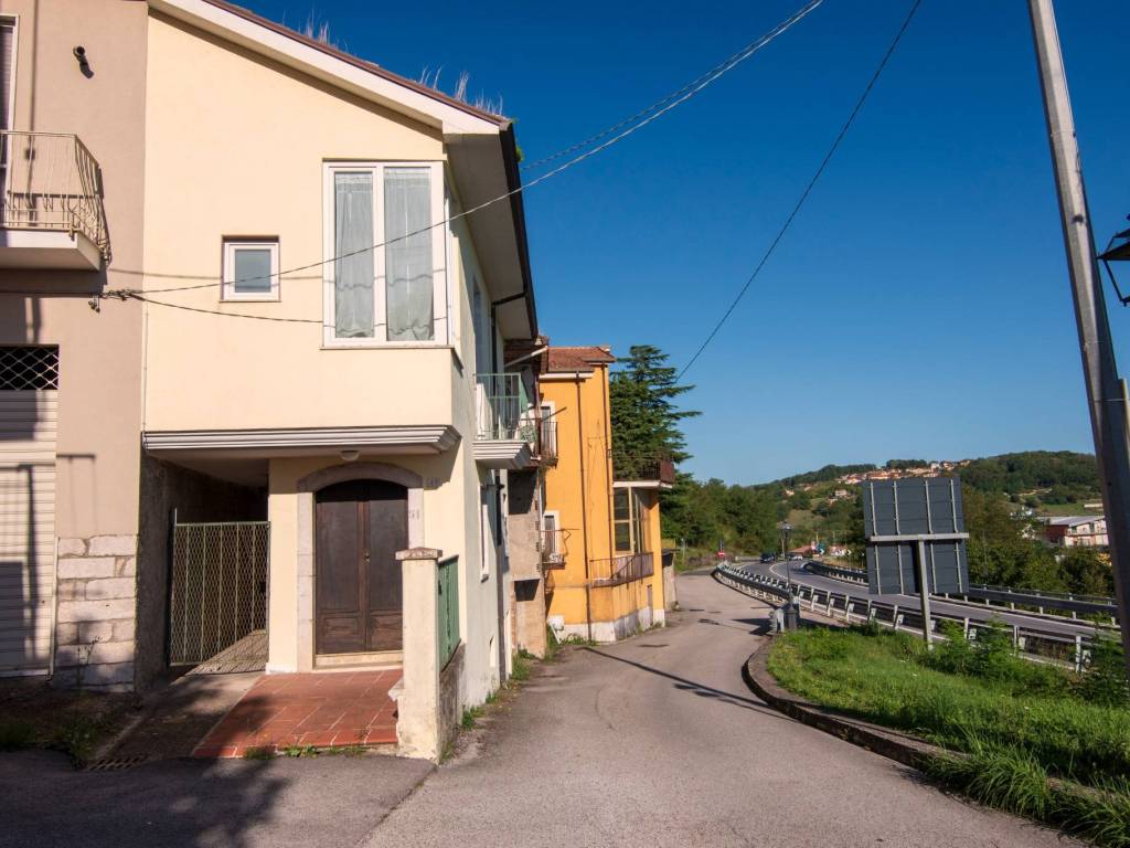 Casa indipendente a Parolise in Via dei Cimirri, 19 - Foto 3