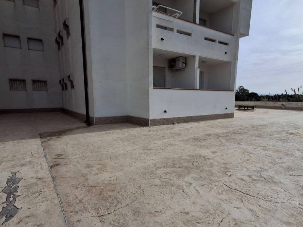 Appartamento a Lesina in Viale Mercurio - Foto 2