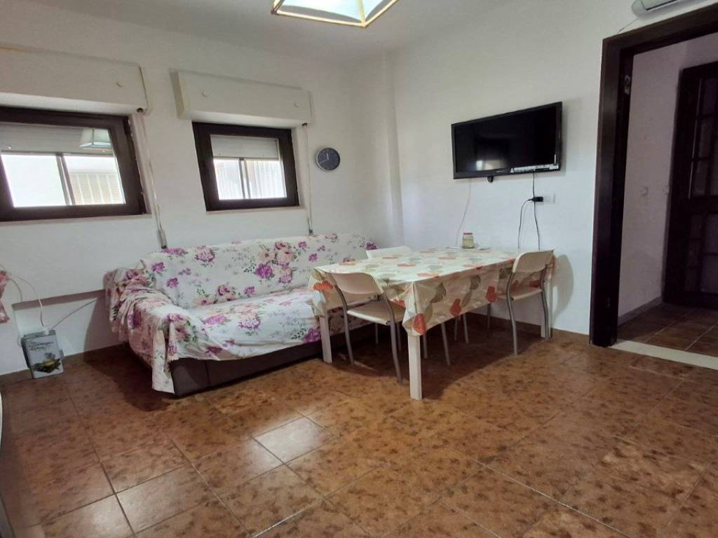 Appartamento a Lesina in Viale Mercurio - Foto 4