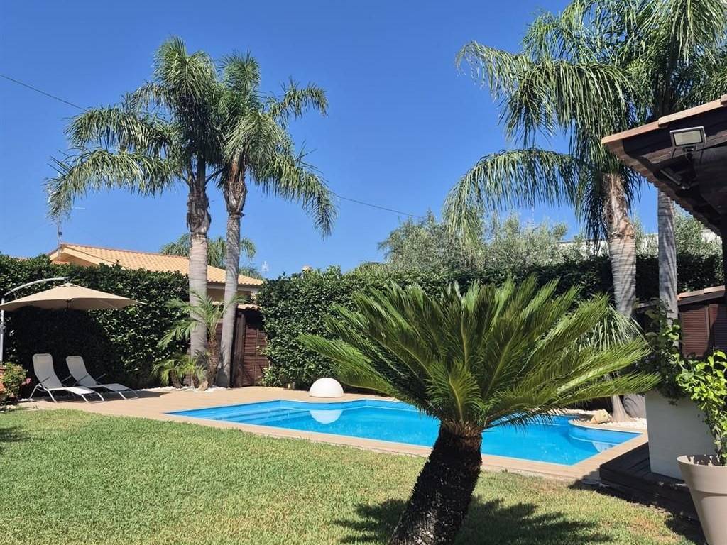 Villa a Cinisi in Via Domenico Pellerito, 17 - Foto 2