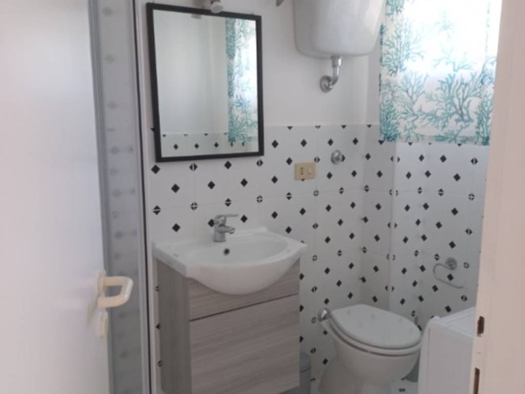Appartamento a Gaeta in Via Fratelli Bandiera - Foto 2