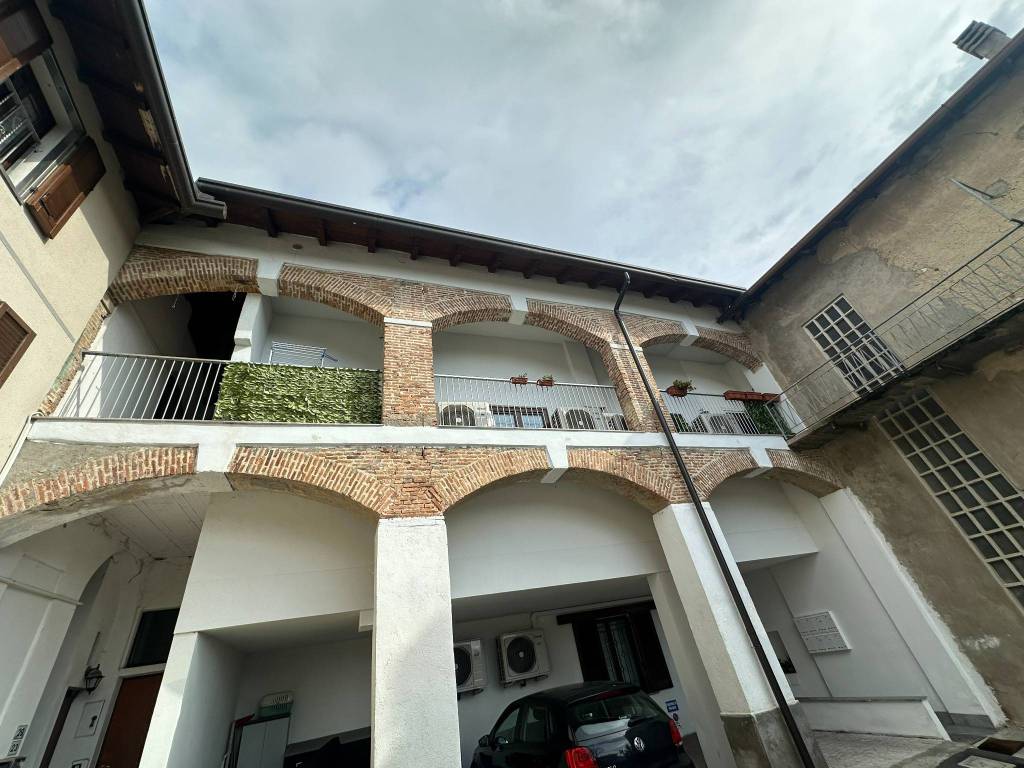 Attico / mansarda a Olgiate comasco in Via Bontocco - Foto 2