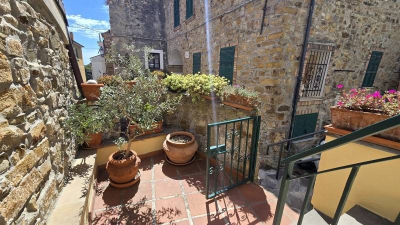 Casa indipendente a Imperia in Via Edmondo De Amicis - Foto 5