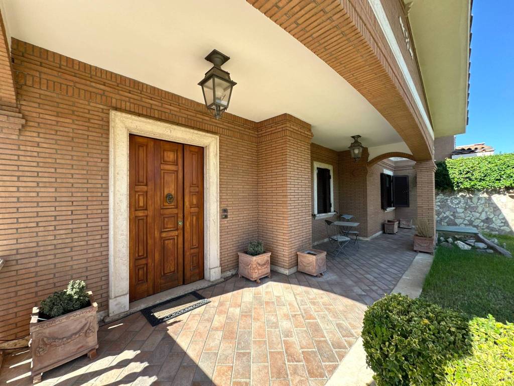 Villa a Ciampino in Via Icaro, 7 - Foto 4