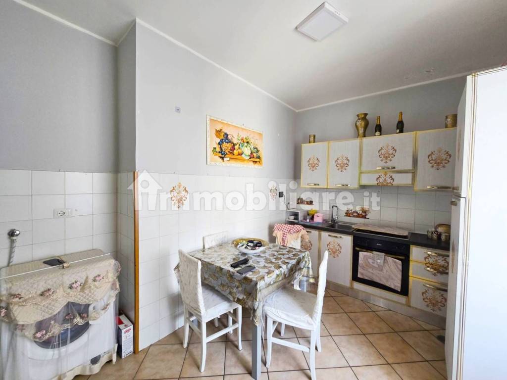 Appartamento a Acerra in Via Ugo La Malfa - Foto 5