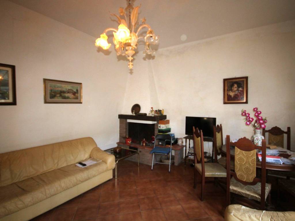 Appartamento a Castagneto carducci - Foto 4