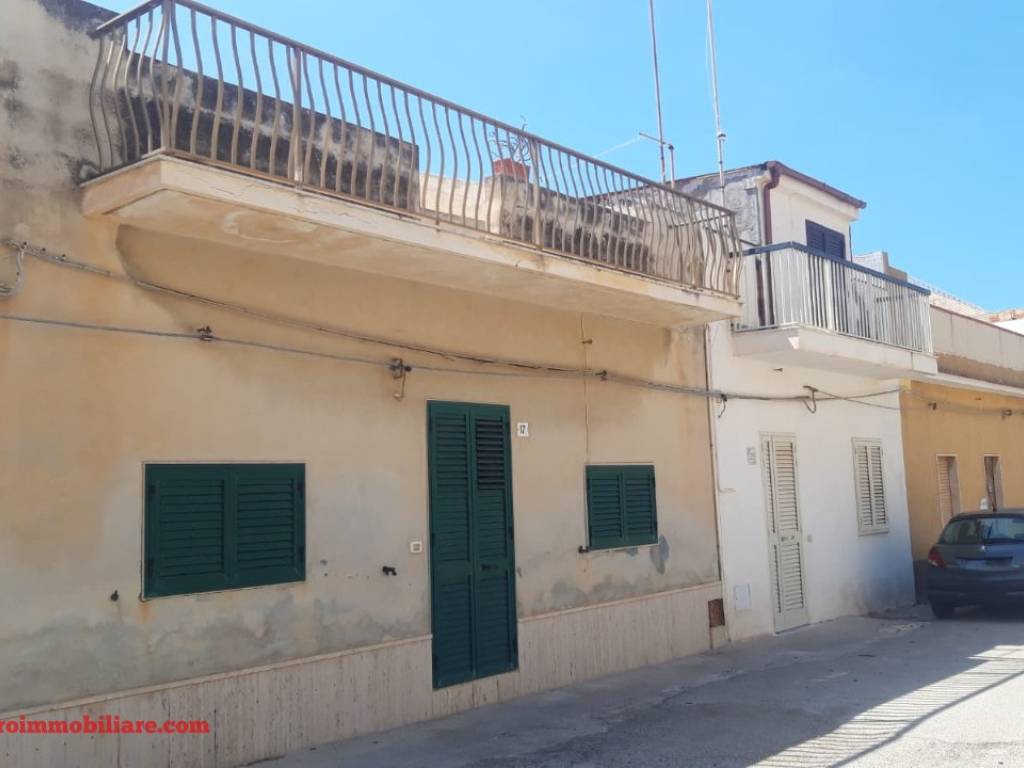 Casa indipendente a Scicli in Via Arrigo Boito, 17 - Foto 2