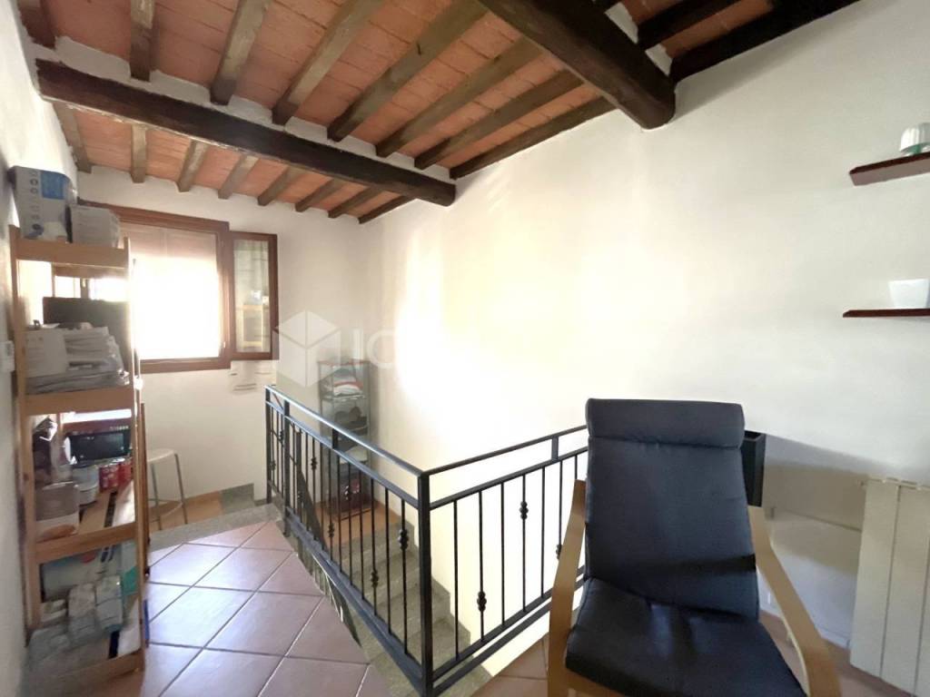Appartamento a Pontedera in Via del Fosso Nuovo - Foto 5