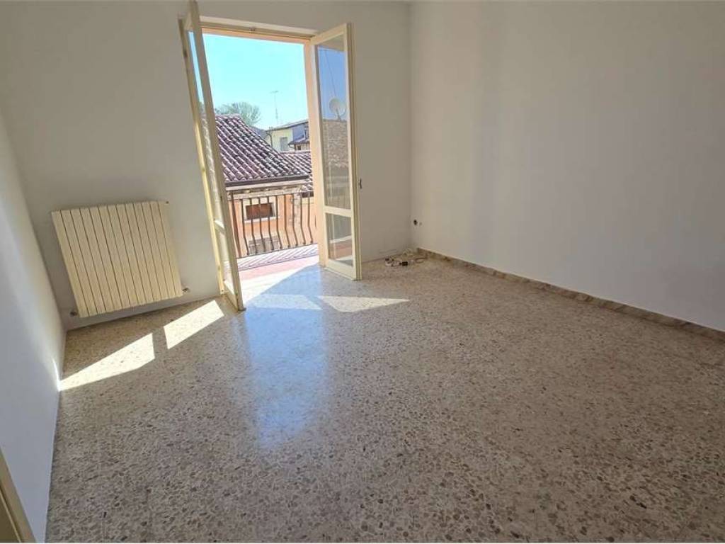 Appartamento a Goito in Strada Statale Goitese, 299 - Foto 3