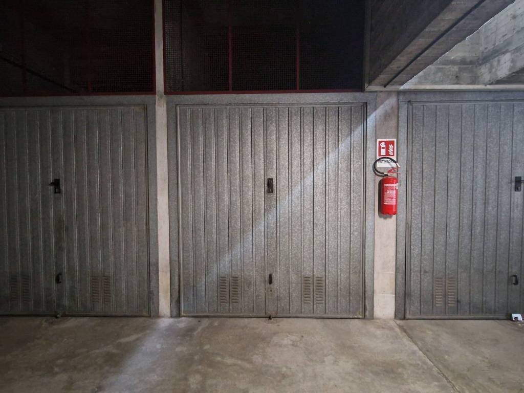 Box / garage a Rivoli in Via Tevere, 6 - Foto 2