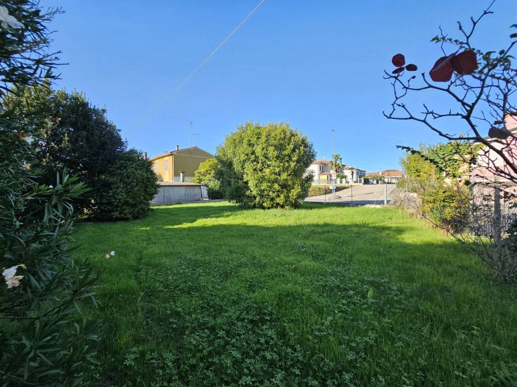 Terreno a Borgo veneto in VIA POISE - Foto 3