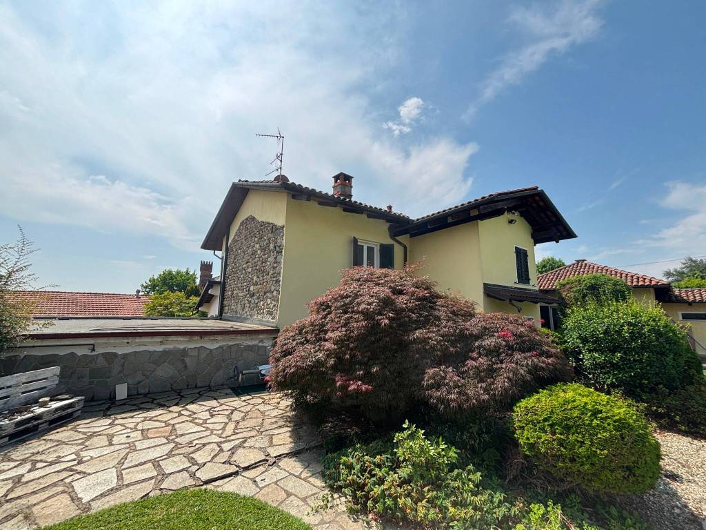Villa a Salussola in Via Pietro Micca, 18 - Foto 2