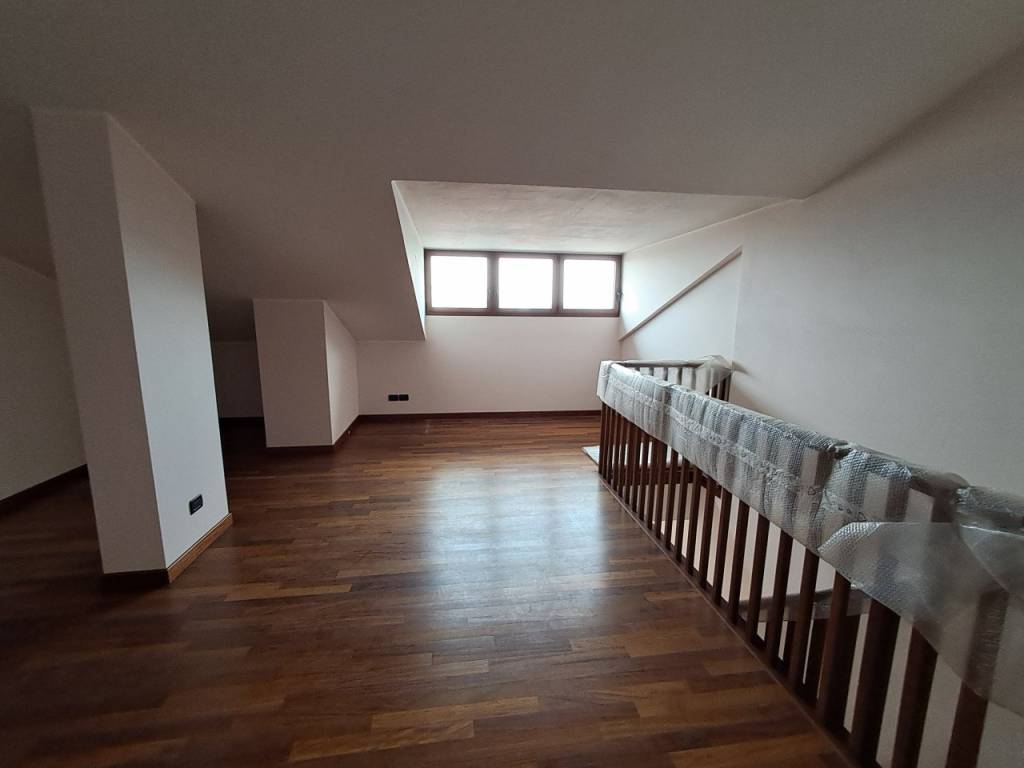 Appartamento a Selvazzano dentro in Via Pelosa - Foto 4
