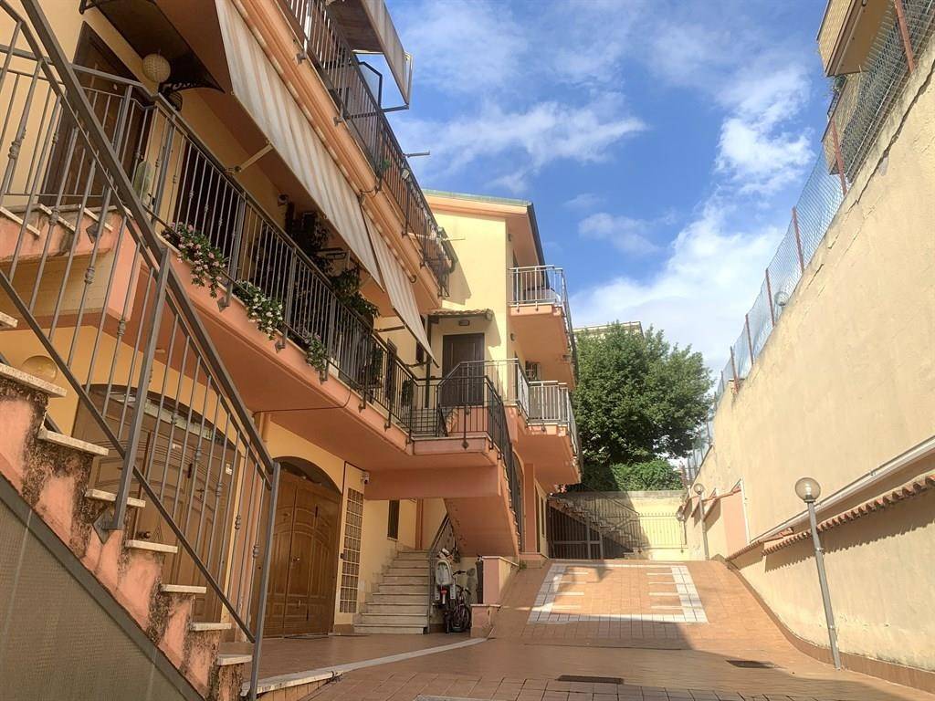 Villetta a schiera a Mentana in Via Leoncavallo - Foto 3