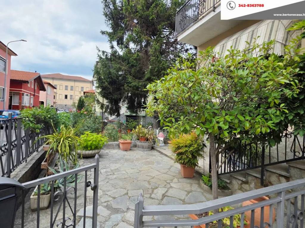 Villa a Cairo montenotte in Corso Italia, 40 - Foto 2