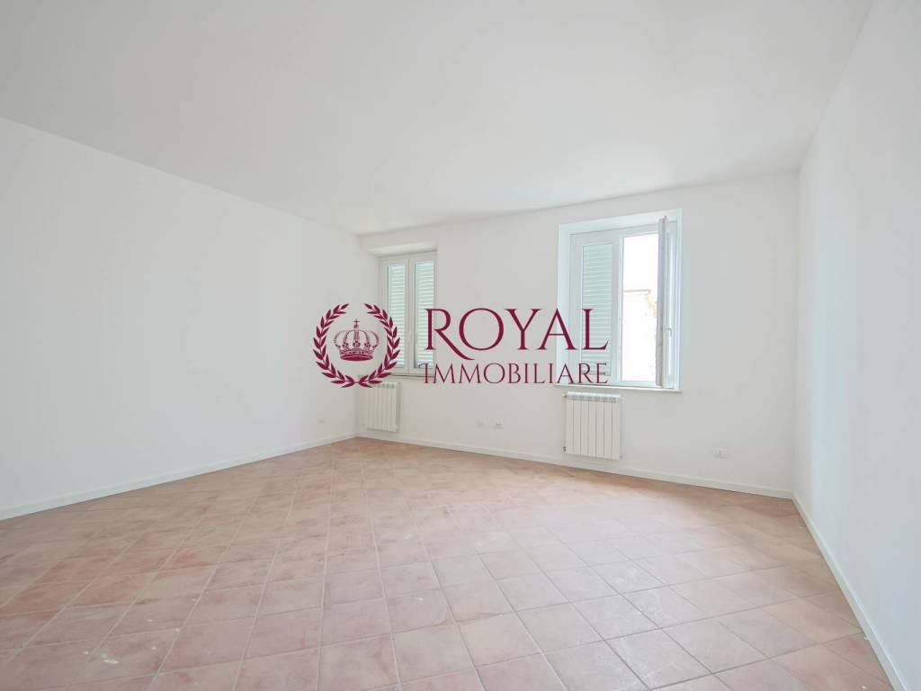 Appartamento a Livorno in Viale Guglielmo Marconi - Foto 4