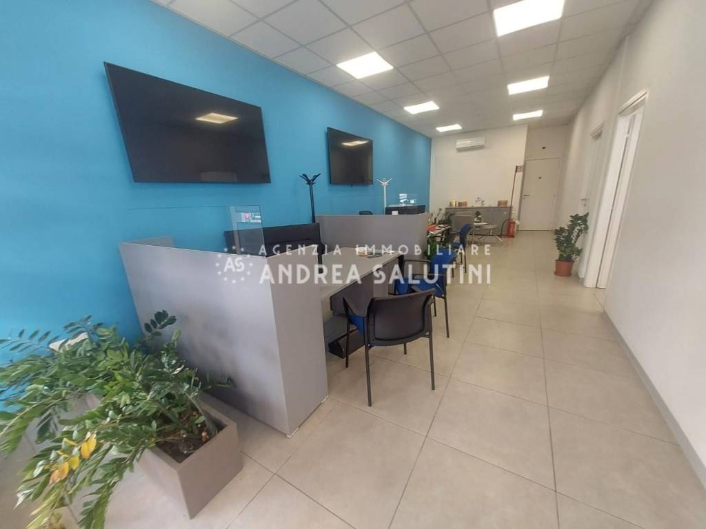 Immobile a Pontedera in Via I° Maggio, - Foto 2