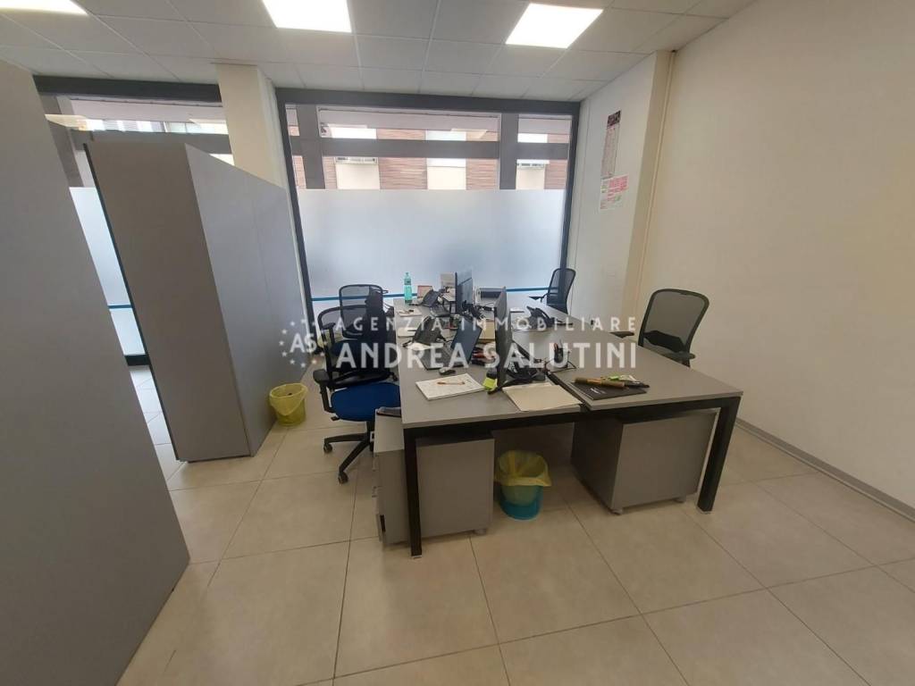 Immobile a Pontedera in Via I° Maggio, - Foto 3