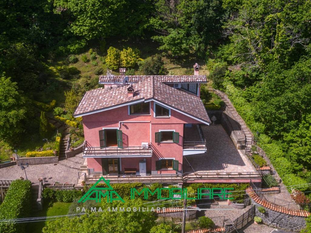Villa a Monte compatri in Via Canopo - Foto 2