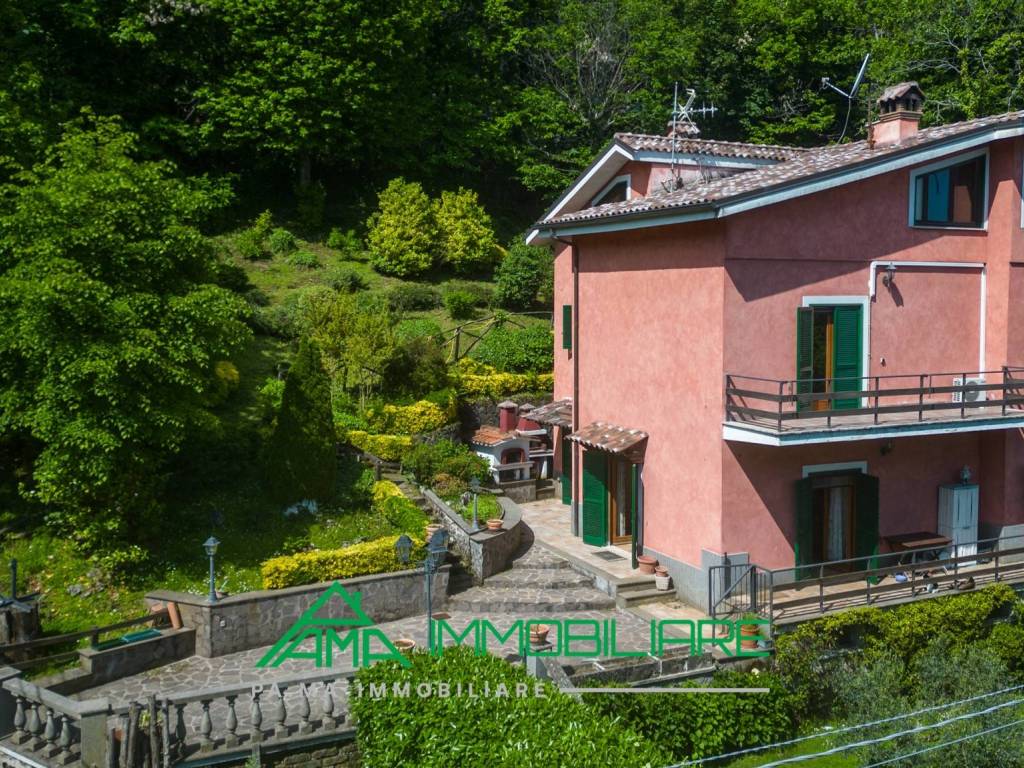 Villa a Monte compatri in Via Canopo - Foto 3