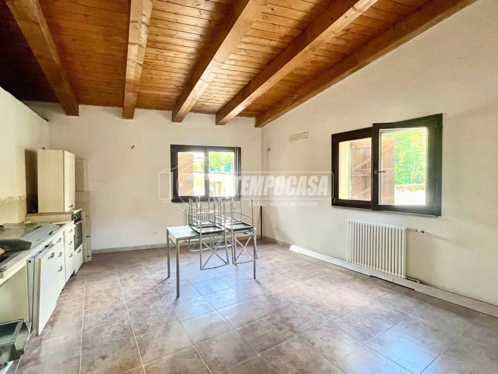 Appartamento a Rubiana in Via ROMA 93 - Foto 4