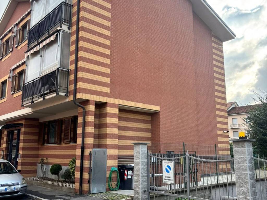 Box / garage a Collegno in Via Vittorio Alfieri, 7 - Foto 4
