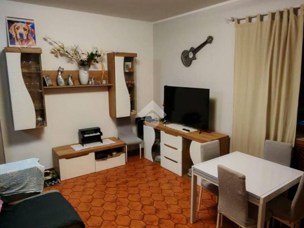 Appartamento a Ciriè in Via Giuseppe Verdi, 16 - Foto 2