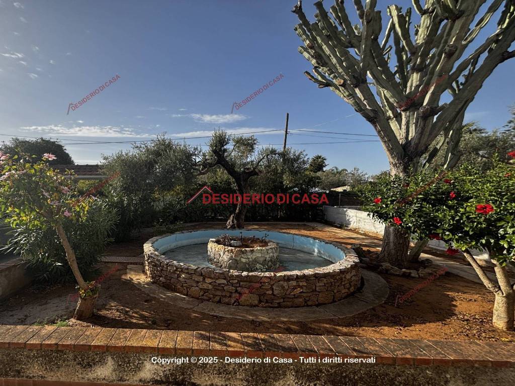 Villa a Cinisi in Via Giovanni Falcone, 10 - Foto 5