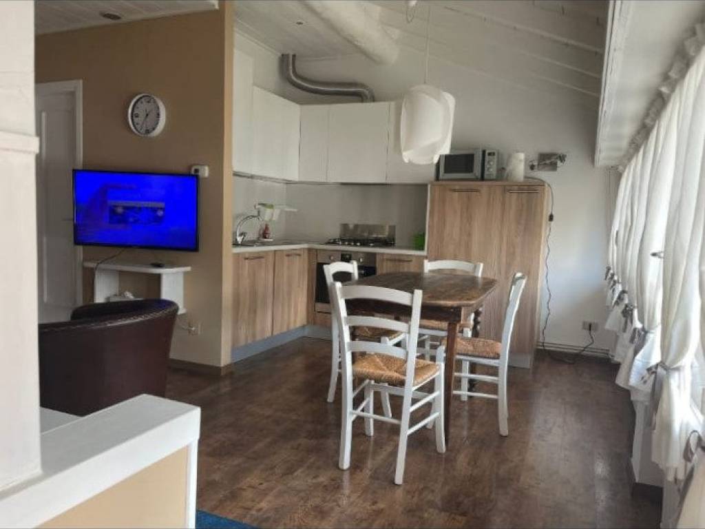 Appartamento a Clusone in Viale Giorgio Gusmini - Foto 5