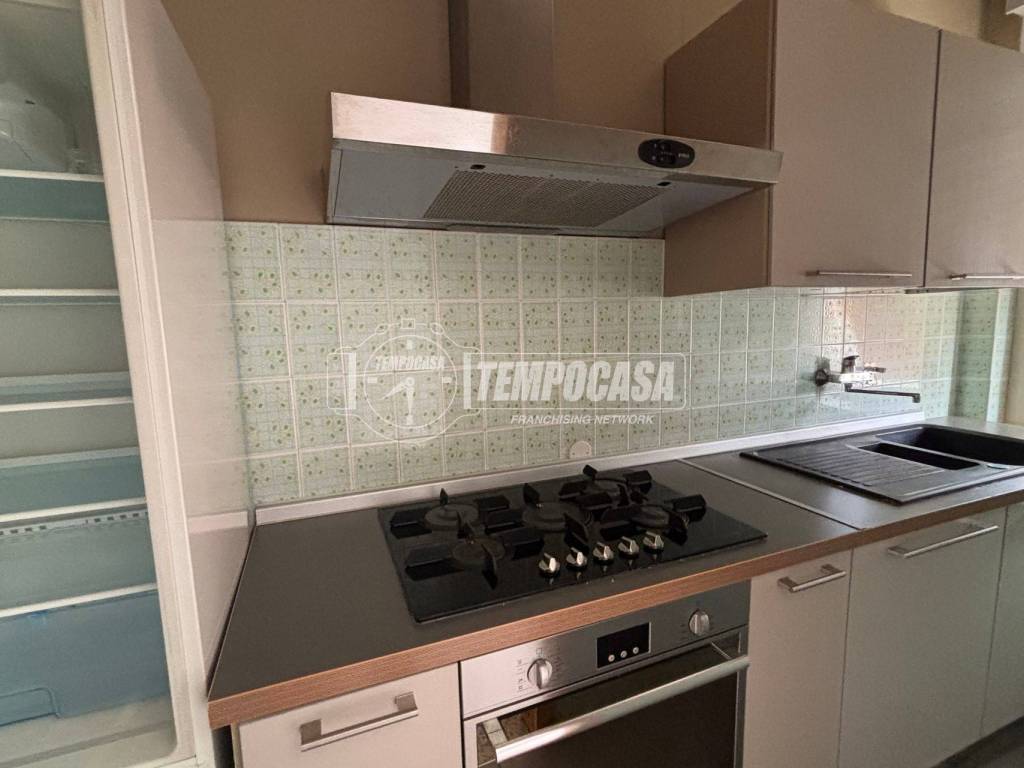 Appartamento a Casale monferrato in Via Verona - Foto 4