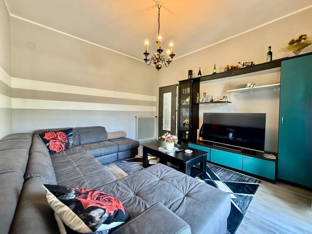 Villa a Cremona in Via Diomede Bergamaschi, 13 - Foto 4