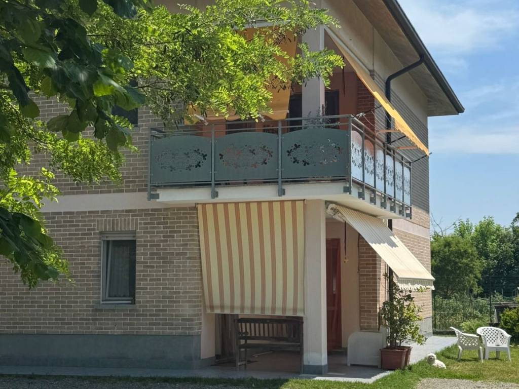 Villa a Alessandria in Via 28 marzo 1921 - Foto 4
