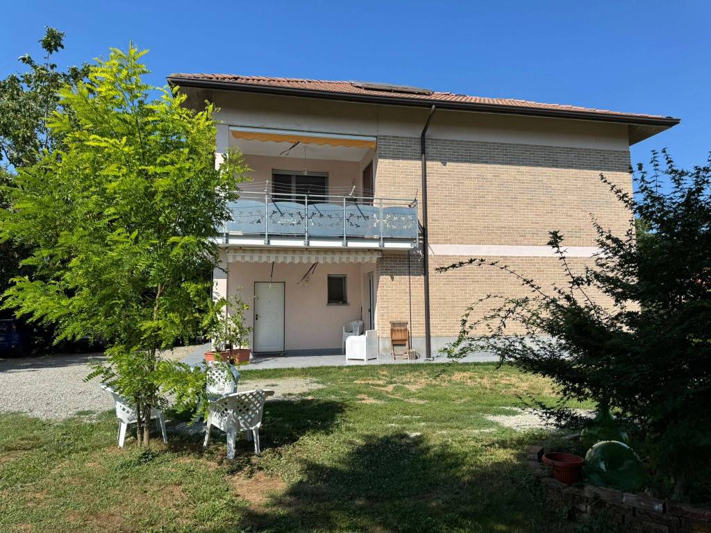 Villa a Alessandria in Via 28 marzo 1921 - Foto 5