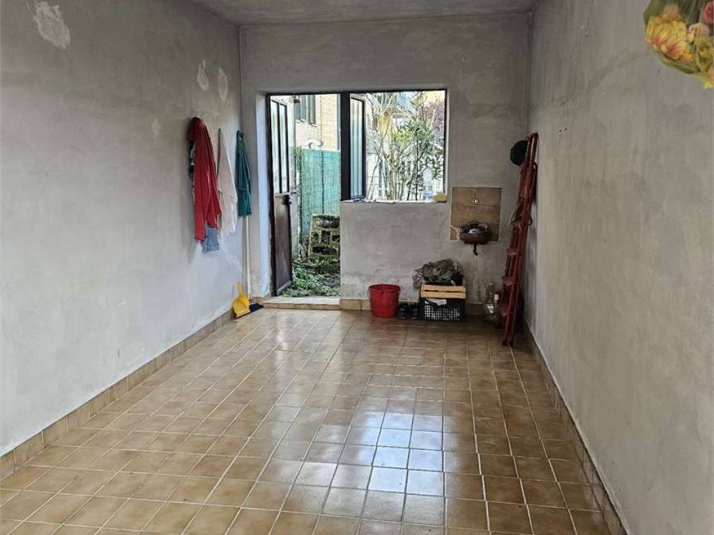 Box / garage a Volpiano in via san grato, 18 - Foto 2