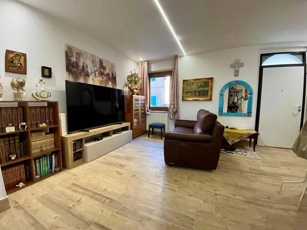 Casa indipendente a Falconara marittima - Foto 3