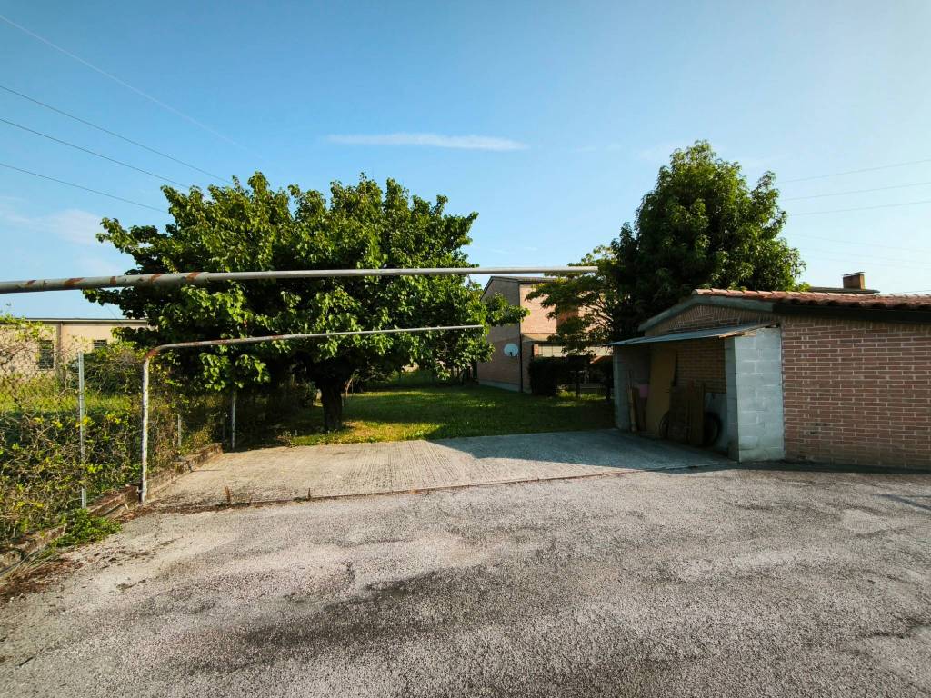 Appartamento a Piazzola sul brenta in Via Corsica, 74 - Foto 2