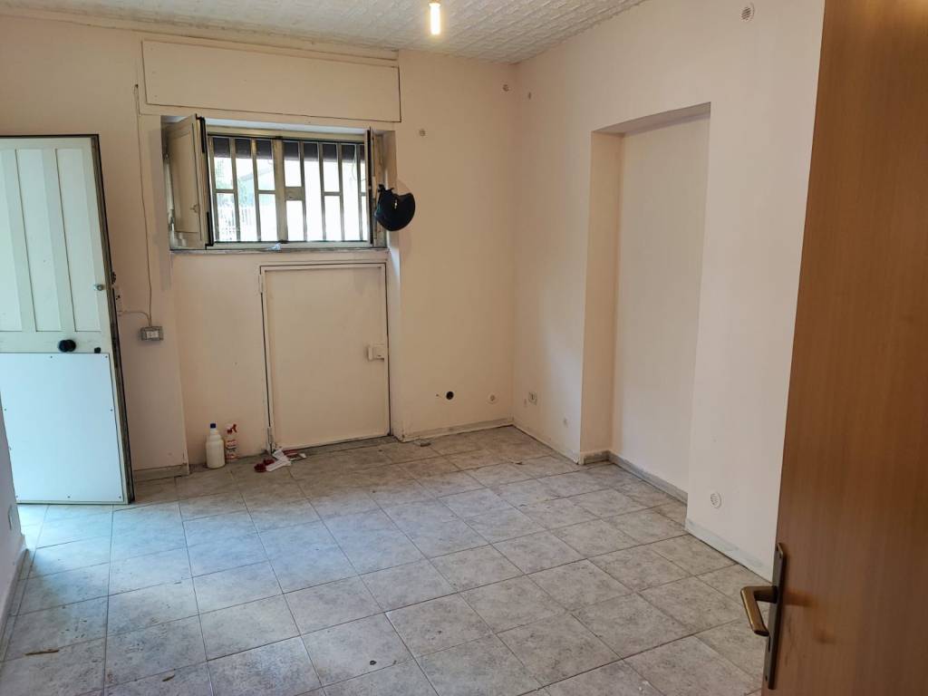 Appartamento a Messina in Via Pietro Castelli, 198 - Foto 3