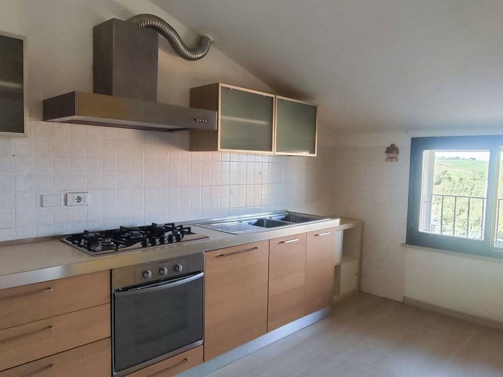 Appartamento a Trecastelli - Foto 3