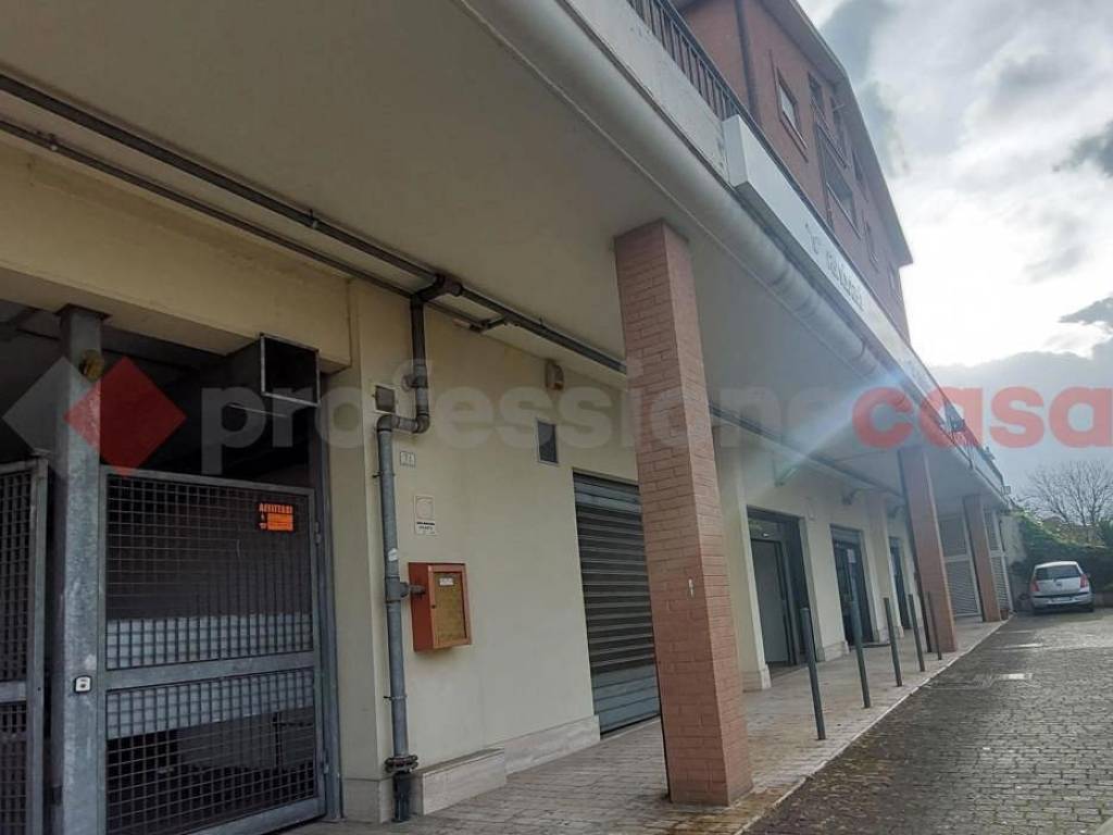 Box / garage a Anagni in Traversa Privata III di Via Rotabile San Francesco, 27 - Foto 4