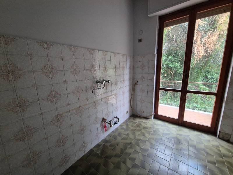 Appartamento a Varazze in Via Recagno - Foto 5