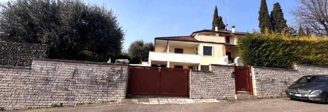 Villa a Lavagno in Via Monte Baldo, 10 - Foto 2